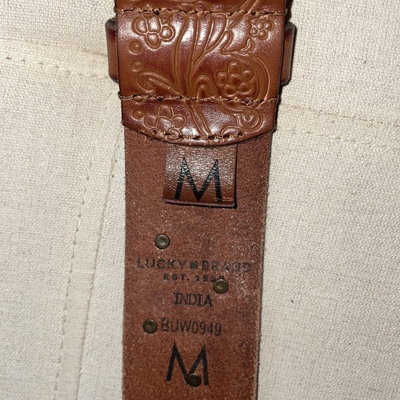 Lucky BrandđWomenâs Leather Belt, Size M - Picture 6 of 9